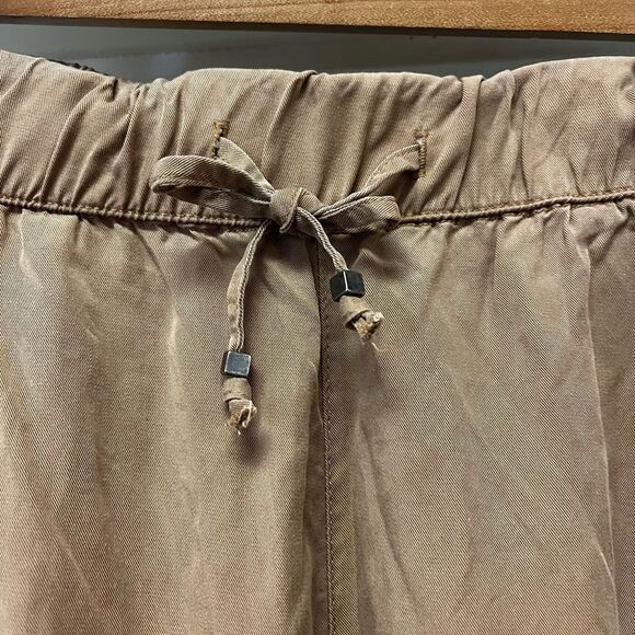 Banana Republic Tan Soft Lyocell Cargo Jogger Pants sz PS - Picture 3 of 8